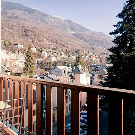 Apartment 2 Pers Avec Balcon, Centre Brides-les-bains, Animaux Et Parking, Wifi Inclus - Fr-1-512-117 *